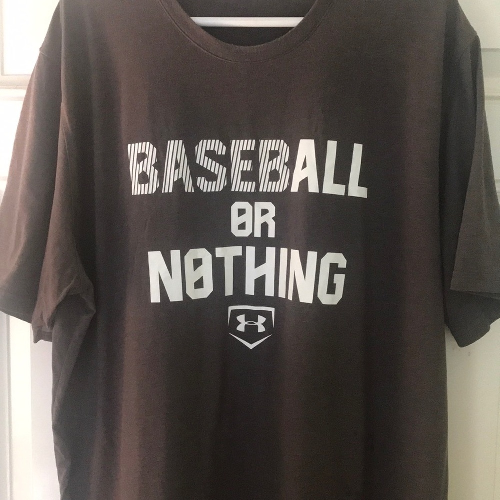 Under armor tshirt